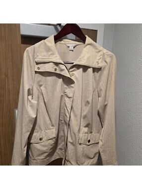 Laura Ashley Women's Beige Lightweight Jacket with Gold Leopard Print, Size IX